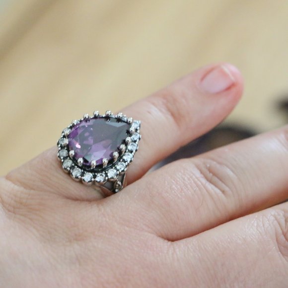 925 Sterling Silver, Purple Cubic Zirconia Stones - Picture 3 of 10